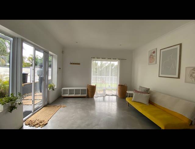 4 BEDROOM FREEHOLD FOR SALE IN GLENWOOD